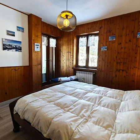 Hostdomus - Seguret Apartment